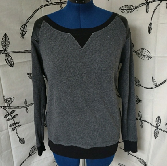 Torrid - Grey Sweatshirt - Picture 1 of 6